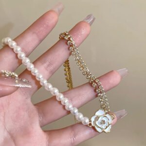 Camellia Necklace